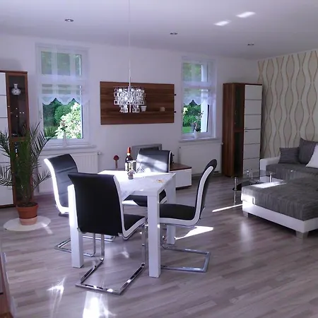 Apartment Leucht Ziegenrück Buitenkant foto