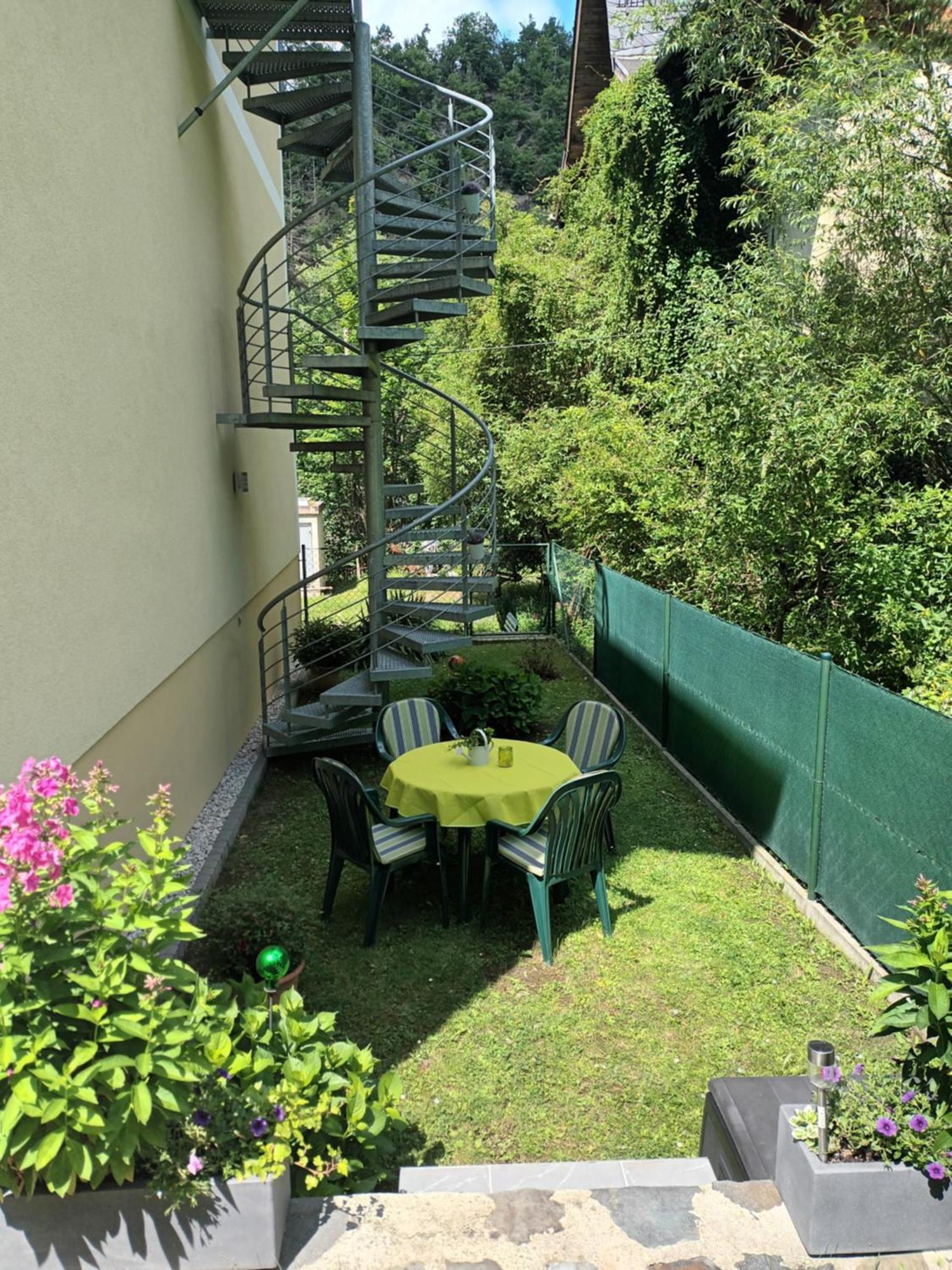 Leucht Apartment Ziegenruck